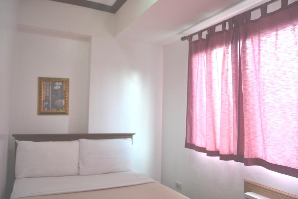 Isabelle Royale Paranaque Paranaque City المظهر الخارجي الصورة