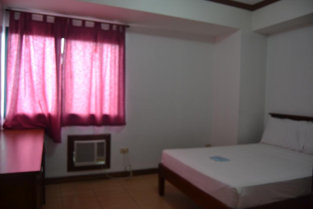 Isabelle Royale Paranaque Paranaque City المظهر الخارجي الصورة