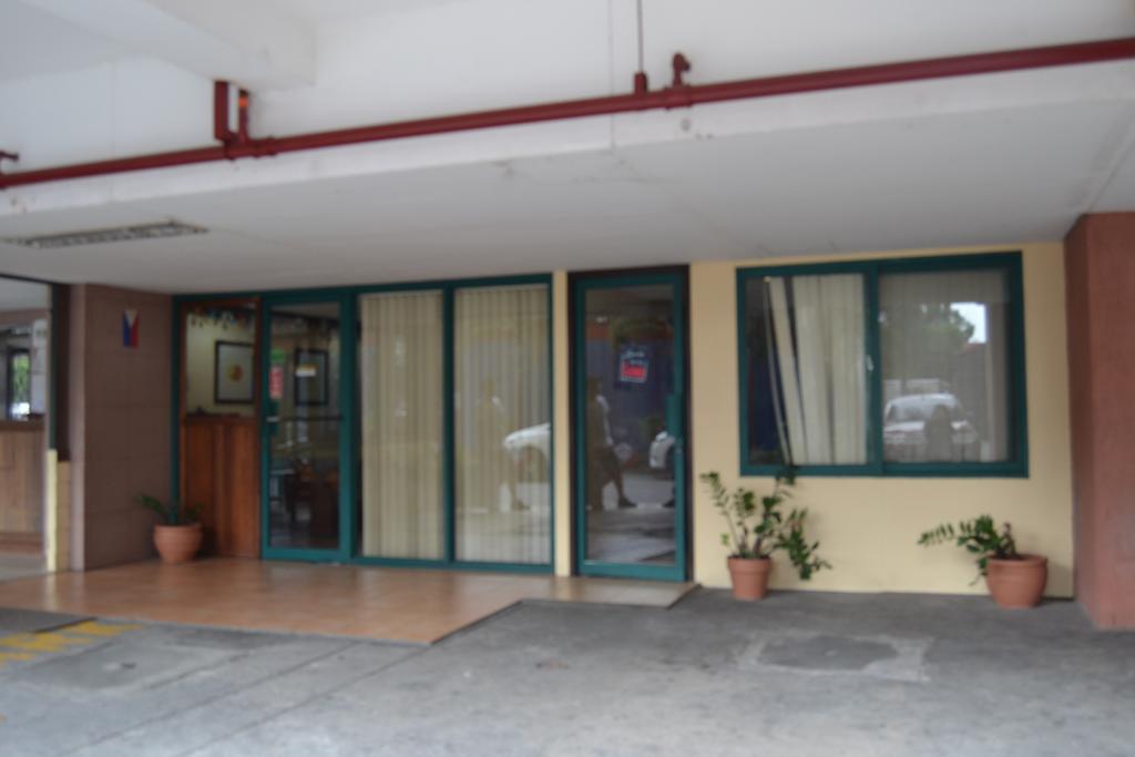 Isabelle Royale Paranaque Paranaque City المظهر الخارجي الصورة