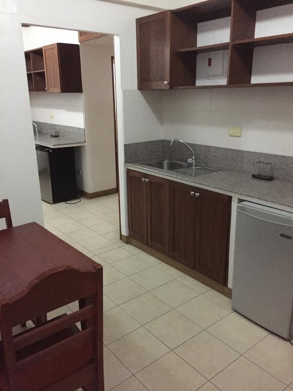 Isabelle Royale Paranaque Paranaque City المظهر الخارجي الصورة