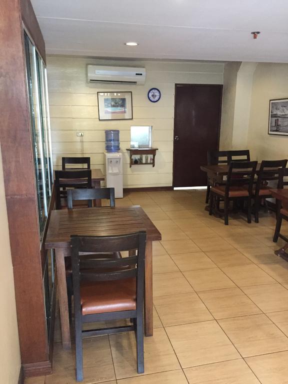 Isabelle Royale Paranaque Paranaque City المظهر الخارجي الصورة