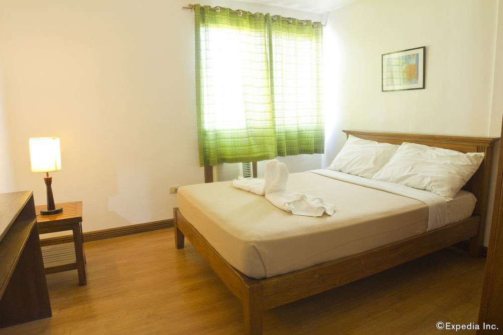 Isabelle Royale Paranaque Paranaque City المظهر الخارجي الصورة