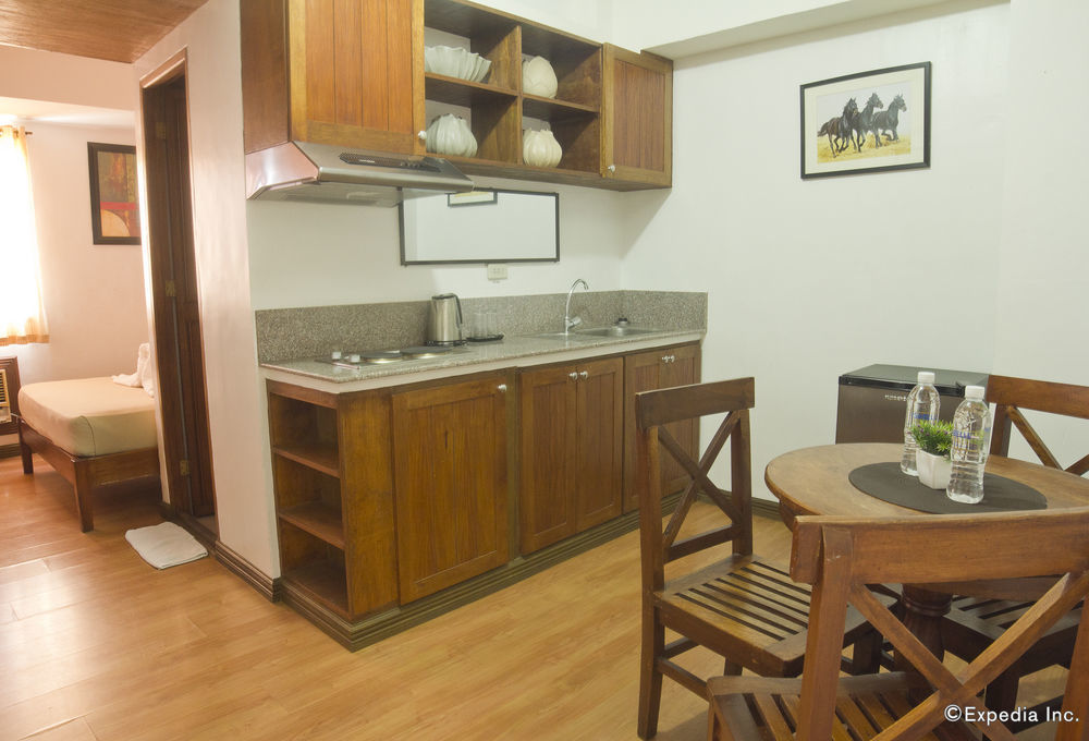 Isabelle Royale Paranaque Paranaque City المظهر الخارجي الصورة